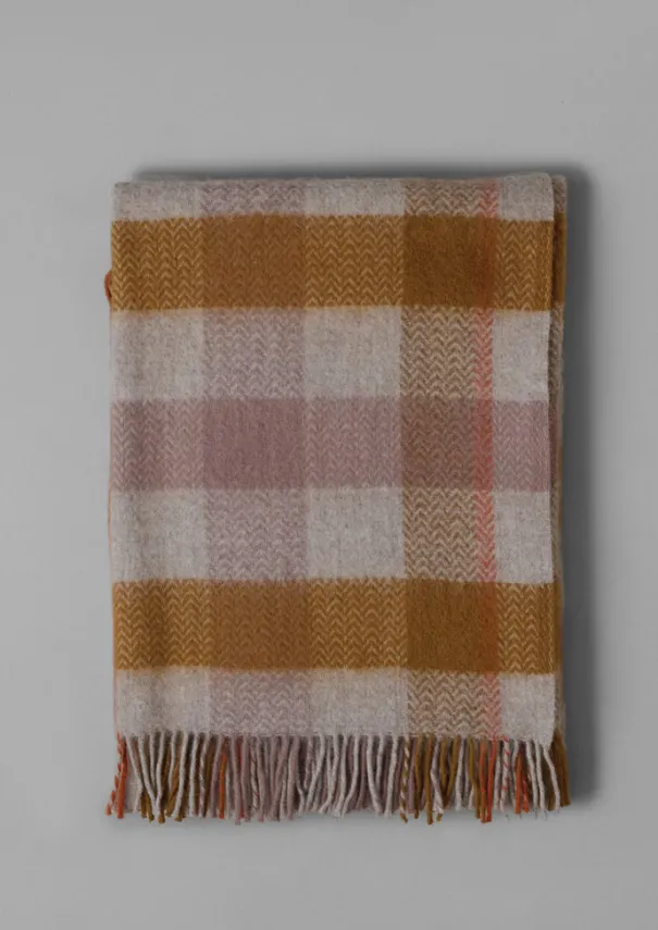 TOAST Textiles|Blankets & Throws*Chevron Check Wool Blanket
