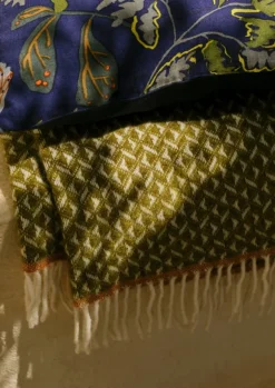 TOAST Textiles|Blankets & Throws*Geo Diamond Wool Blanket