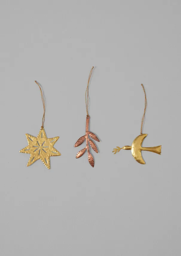 TOAST Christmas Decorations*Hammered Metal Star Decoration
