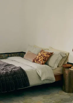 TOAST Textiles|Blankets & Throws*Hand Stitched Velvet Quilt