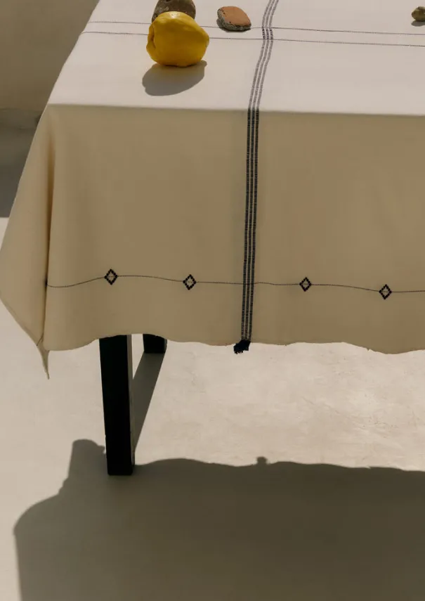 TOAST Textiles|Outdoor*Hand Woven Cotton Tablecloth