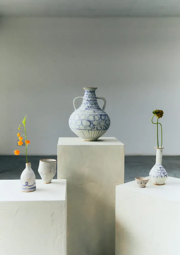 TOAST Decorative Pieces|Ceramics*Kate Semple Large Script Vase