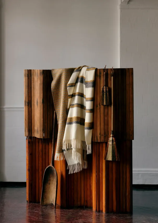 TOAST Outdoor|Kitchen*Sorghum Stripe Broom