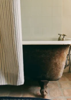 TOAST Textiles|Rugs*The Braided Rug Company Organic Jute Rug