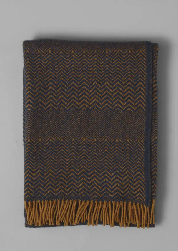 TOAST Textiles|Blankets & Throws*Zig Zag Wool Blanket